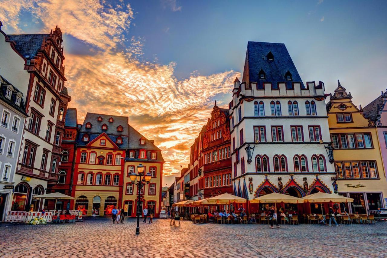 Ferienwohnung In Der Altstadt Fussgangerzone Trier Luaran gambar